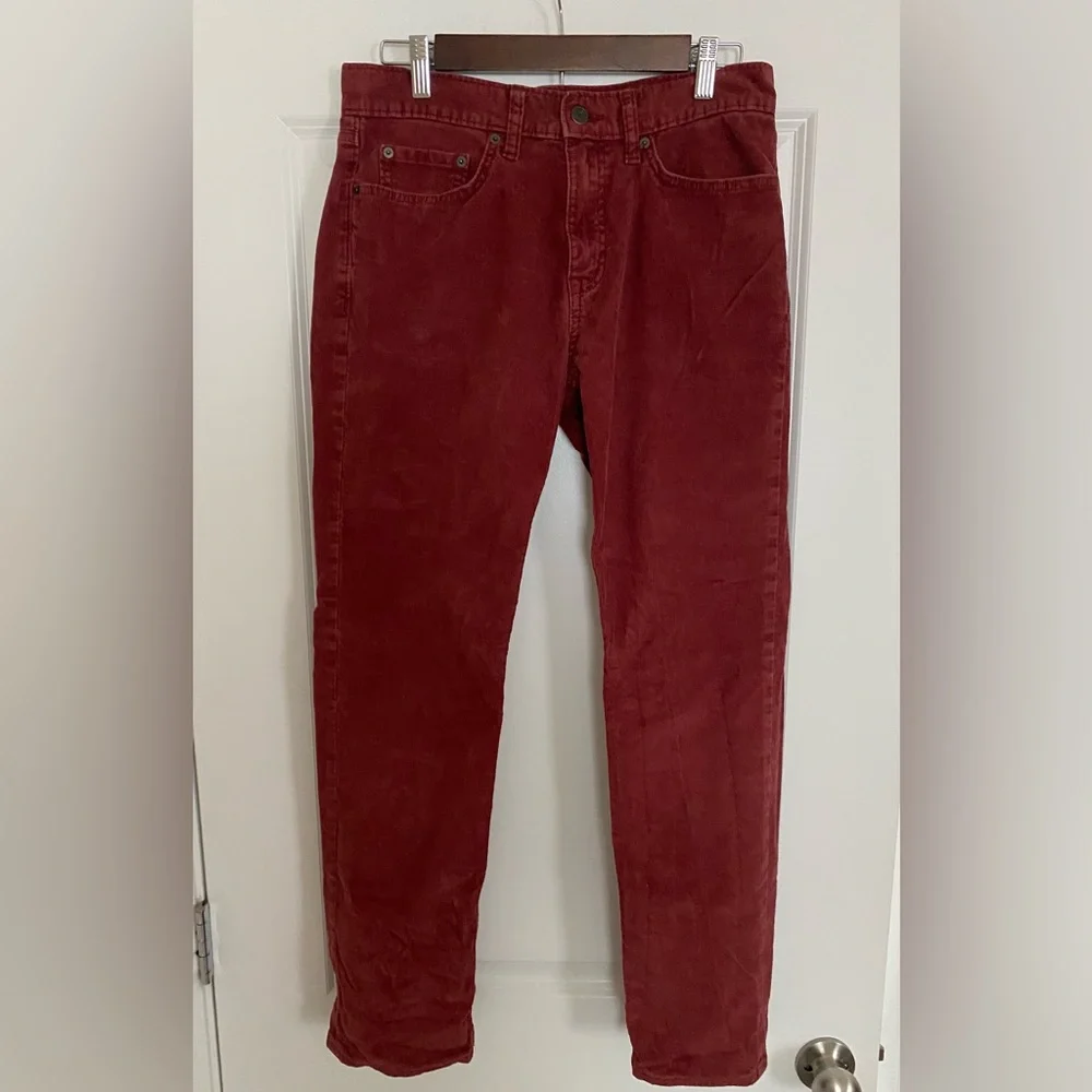 Banana Republic Red cherry Corduroy Vintage 90’s Classic Style Size 30 - Picture 1 of 8